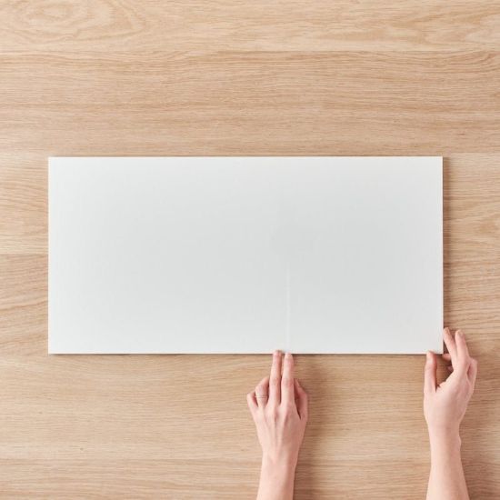 Brushgrove Gloss White Tile 300x600mm