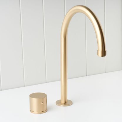 Melbourne Basin Spout + Benchtop Progressive Mixer Brushed Brass