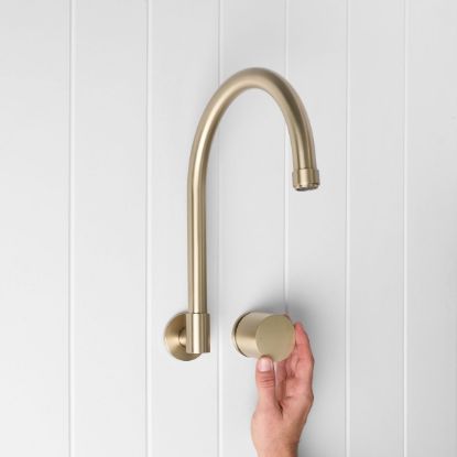 Melbourne Swivel Spout + Progressive Mixer Warm Brushed Nickel