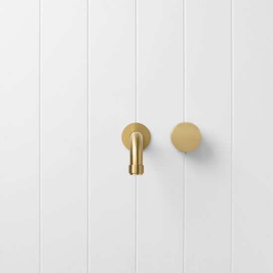 Melbourne Wall Spout + Progressive Mixer Brushed Brass