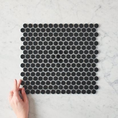 Broadwater Black Gloss Penny Round Mosaic Tile