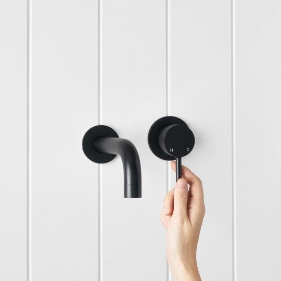 Sydney Wall Spout + Mixer Matte Black