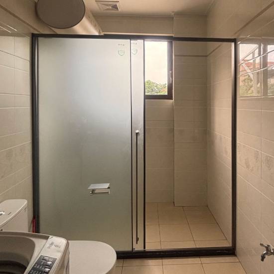 Picture of Custom Ultra Slim Frame Inline Shower Enclosure, Wet and Dry Separation Glass Sliding Door
