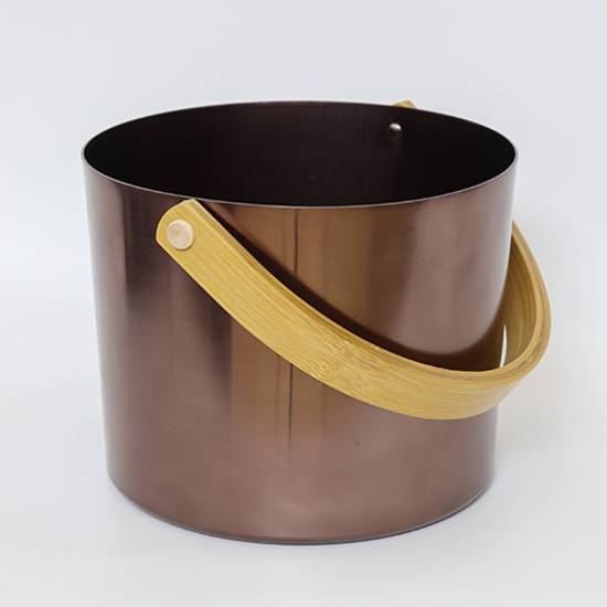 Picture of Sauna Aluminium Bucket with Wooden Handle, Water Pail for Home and Commercial Sauna