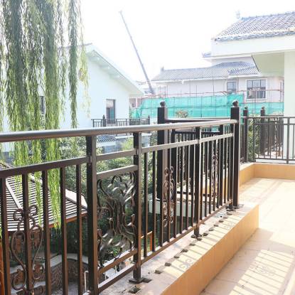 别墅室外栏杆家用铝合金围栏楼梯扶手阳台护栏镀锌钢防攀爬防护