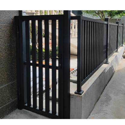 Picture of Aluminium Alloy Villa Fence, Garden Aluminium Railing, Wrought Iron, Zinc Steel and Stainless Steel Fencing