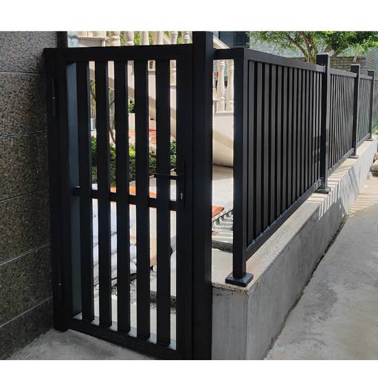 Picture of Aluminium Alloy Villa Fence, Garden Aluminium Railing, Wrought Iron, Zinc Steel and Stainless Steel Fencing