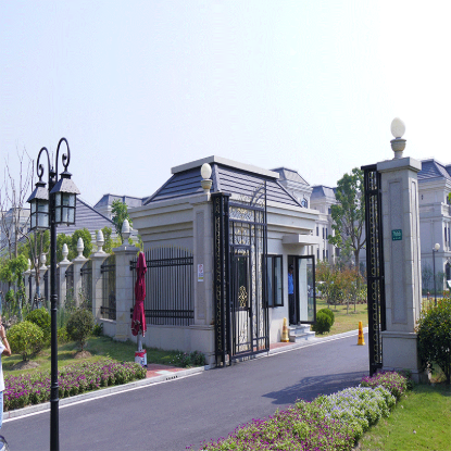 博盾厂家直销锌钢栅栏新型护栏杆小区围栏别墅学校围墙防护栏