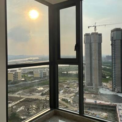 Custom Thermal Break Aluminium Casement Window, Quiet Balcony Enclosure System Window