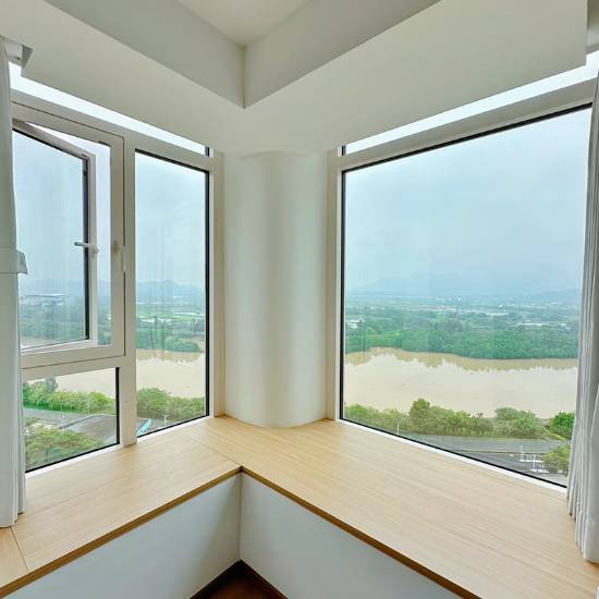 Picture of Customisable High-Rise Panoramic Floor-to-Ceiling Thermal Break Aluminium Casement Window for Balcony