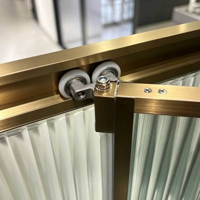 Ultra Slim Diamond Shape Shower Enclosure, Wet and Dry Separation, Concealed Partition Door