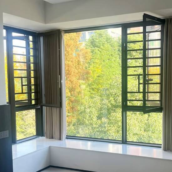 Picture of Custom Thermal Break Aluminium Floor-to-Ceiling Door and Window System, Casement