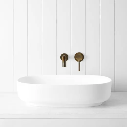 Above-counter oval basin, matte white